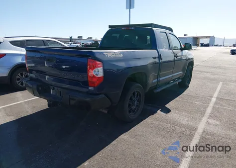 2015 Toyota Tundra Sr5 4.6L V8 z USA, uszkodzony, nr VIN 5TFRM5F17FX089980